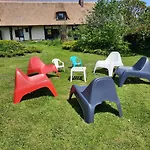 Les 2 Chaumieres Avec Piscine Semesterbostad
