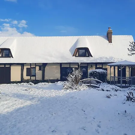 Les 2 Chaumieres Avec Piscine