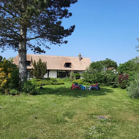 Les 2 Chaumieres Avec Piscine