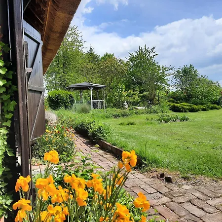 Les 2 Chaumieres Avec Piscine